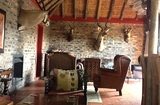 Bar & Lounge 